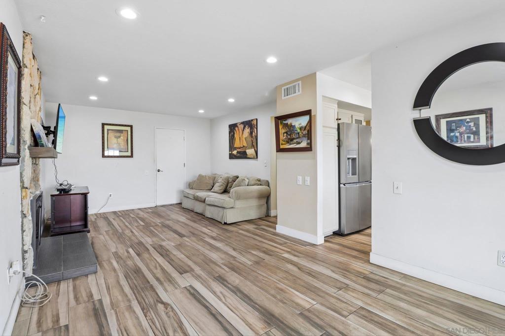 1571 Max Property Photo 11