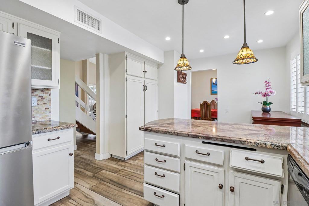 1571 Max Property Photo 20