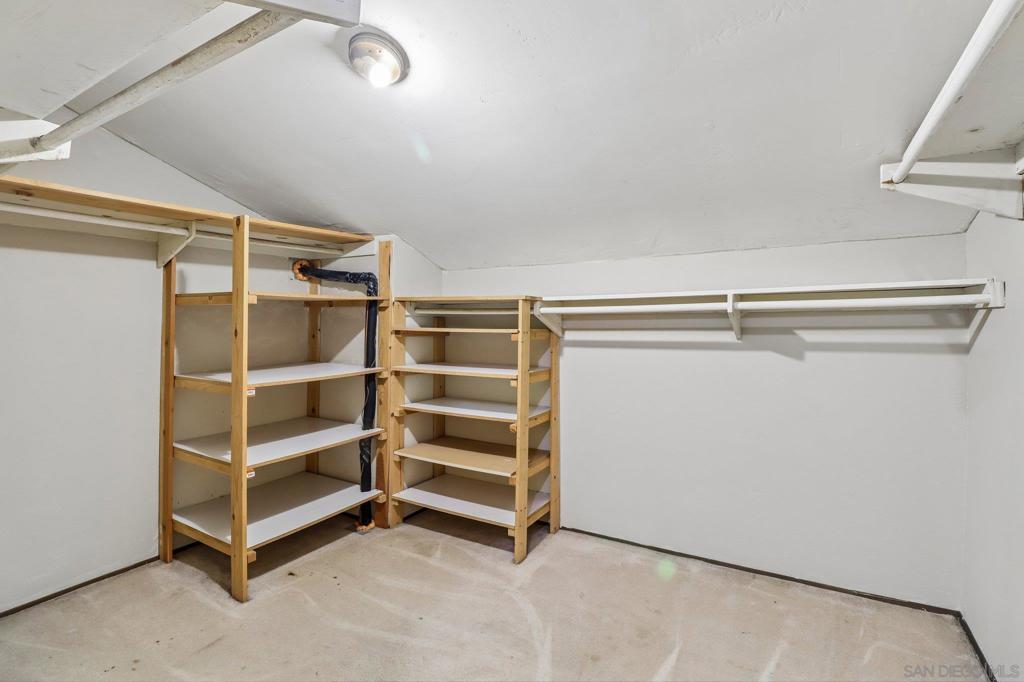 1571 Max Property Photo 44
