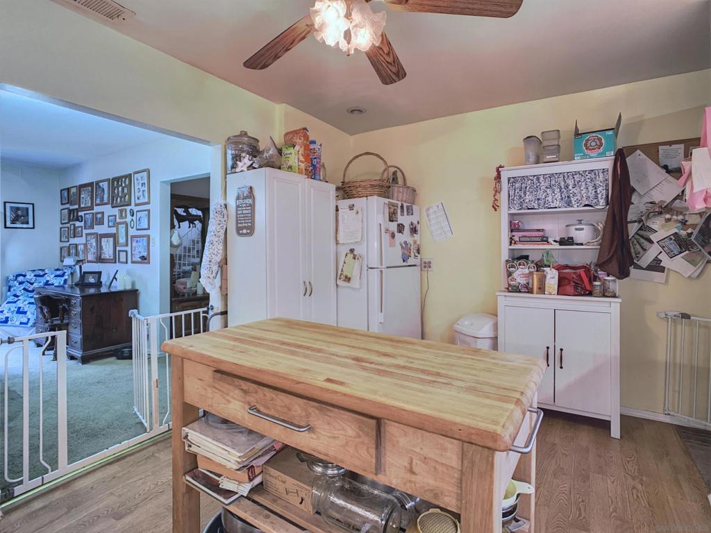 9622 Lakeview Property Photo 13