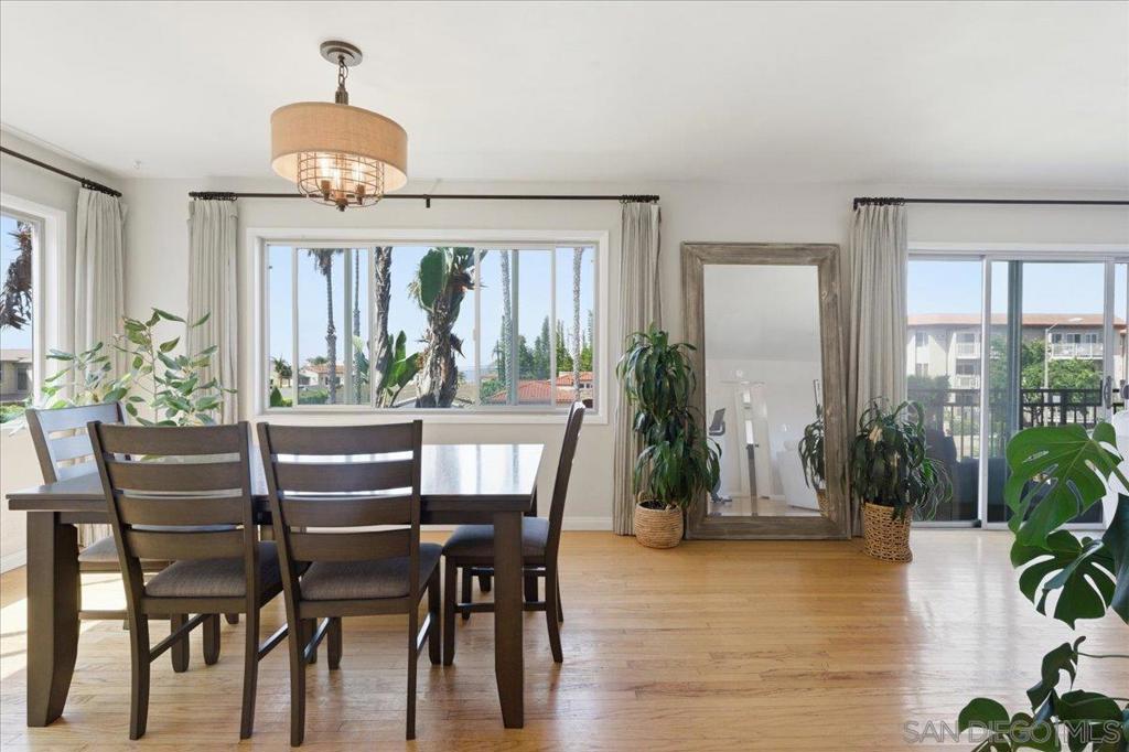 5367 La Jolla Unit 52 Property Photo 10