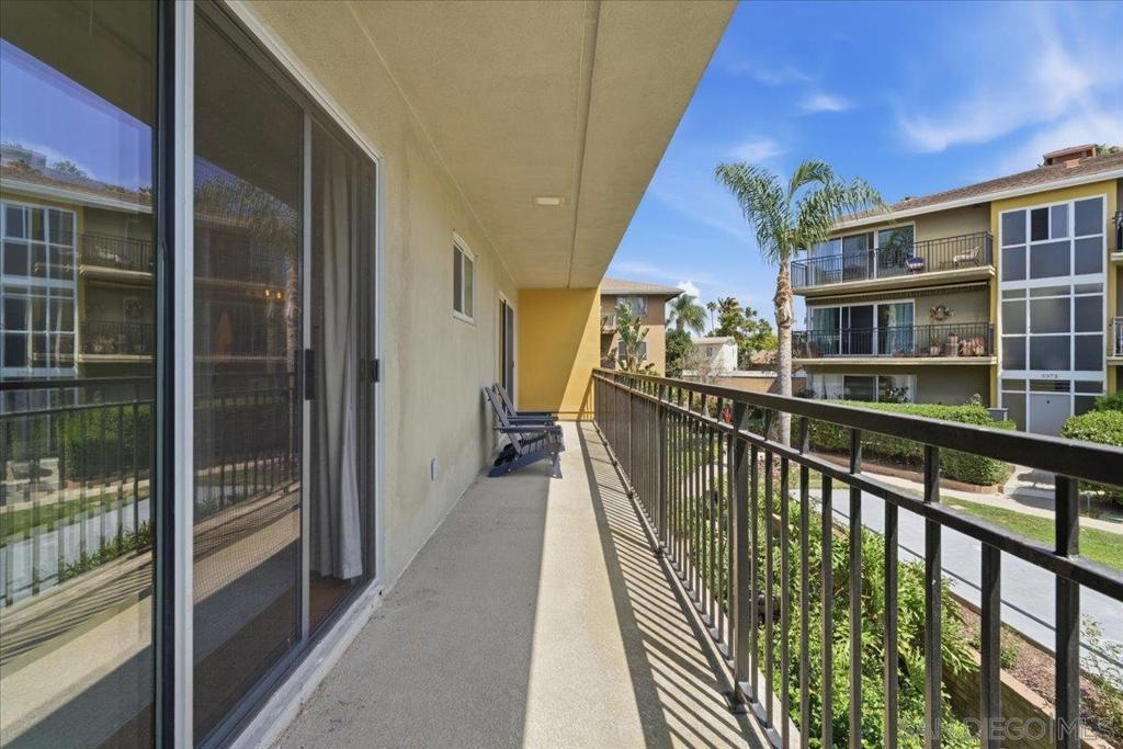5367 La Jolla Unit 52 Property Photo 20
