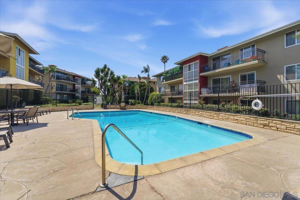 5367 La Jolla Unit 52 Property Photo 24