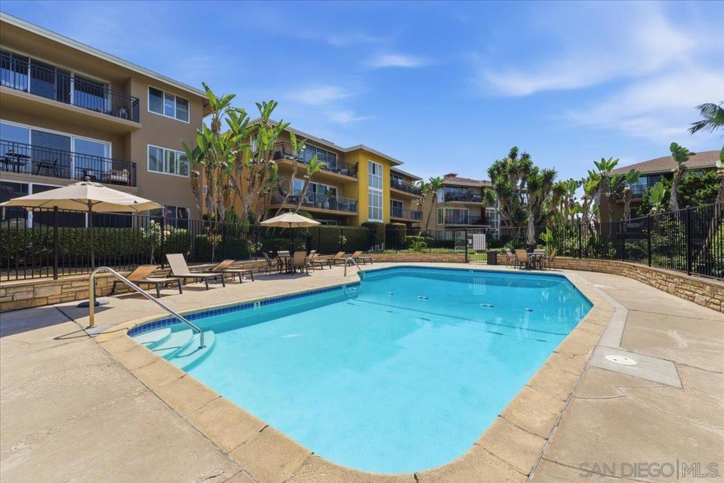 5367 La Jolla Unit 52 Property Photo 26