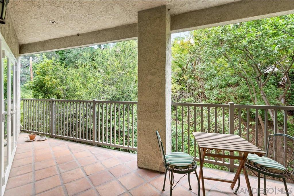 3405 Florida St 404 Property Photo 6