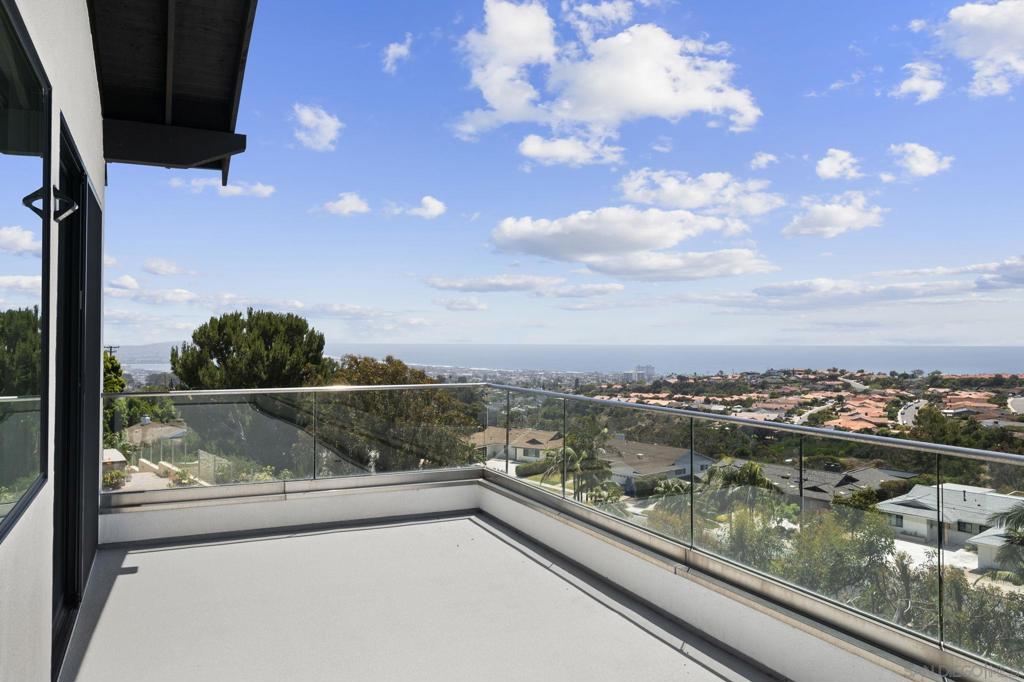 5594 Soledad Rd Property Photo 20