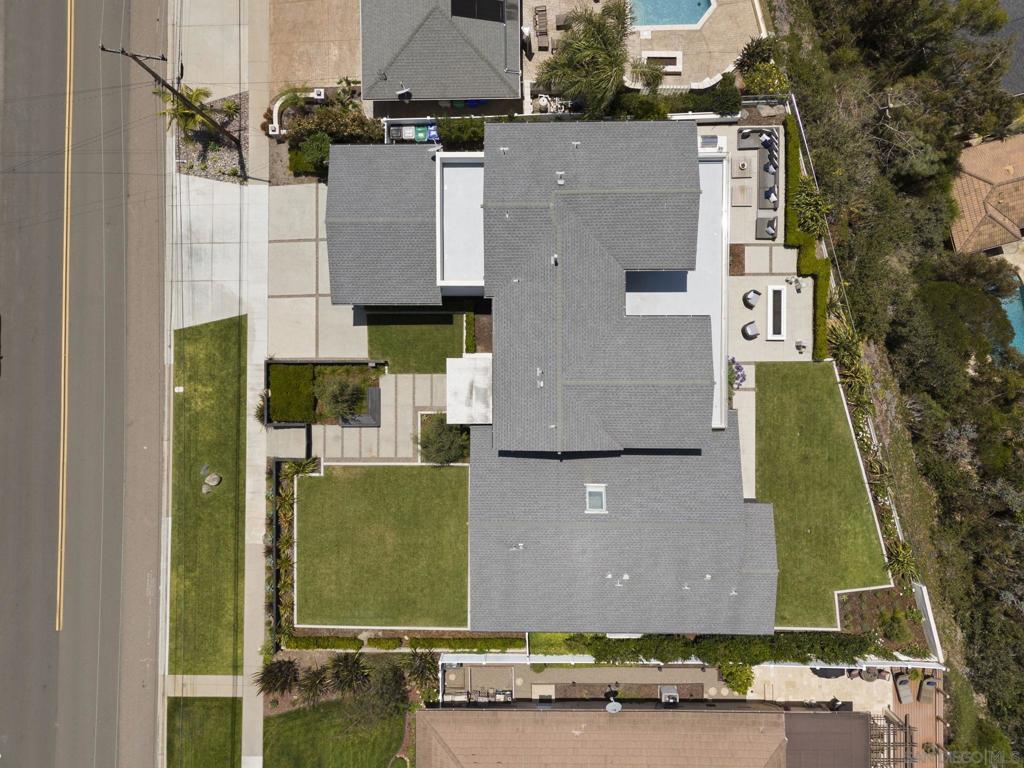 5594 Soledad Rd Property Photo 32