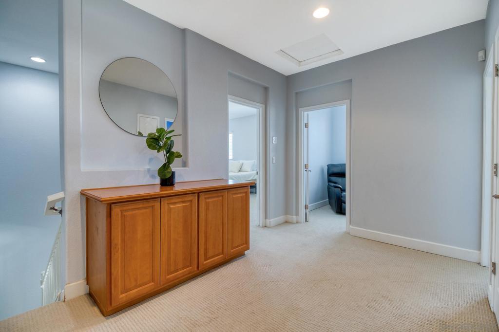 2376 Shire Way Property Photo 23