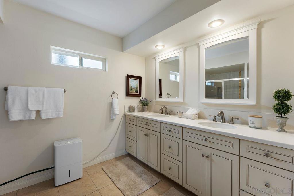 65 Antigua Court Property Photo 31