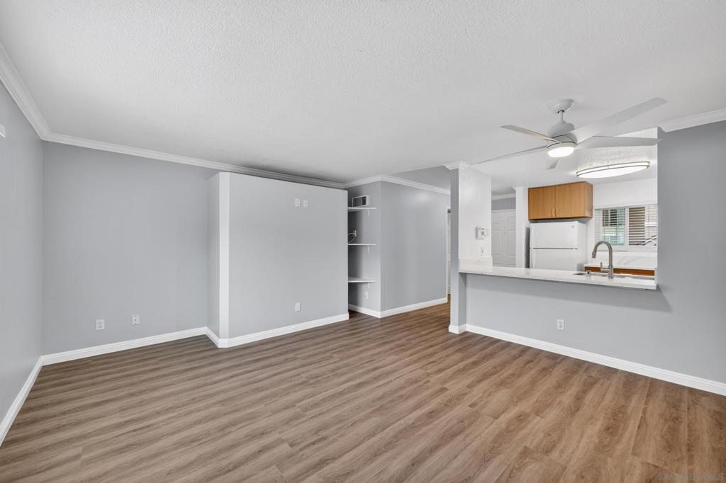 7545 Charmant Dr 1301 Property Photo 10
