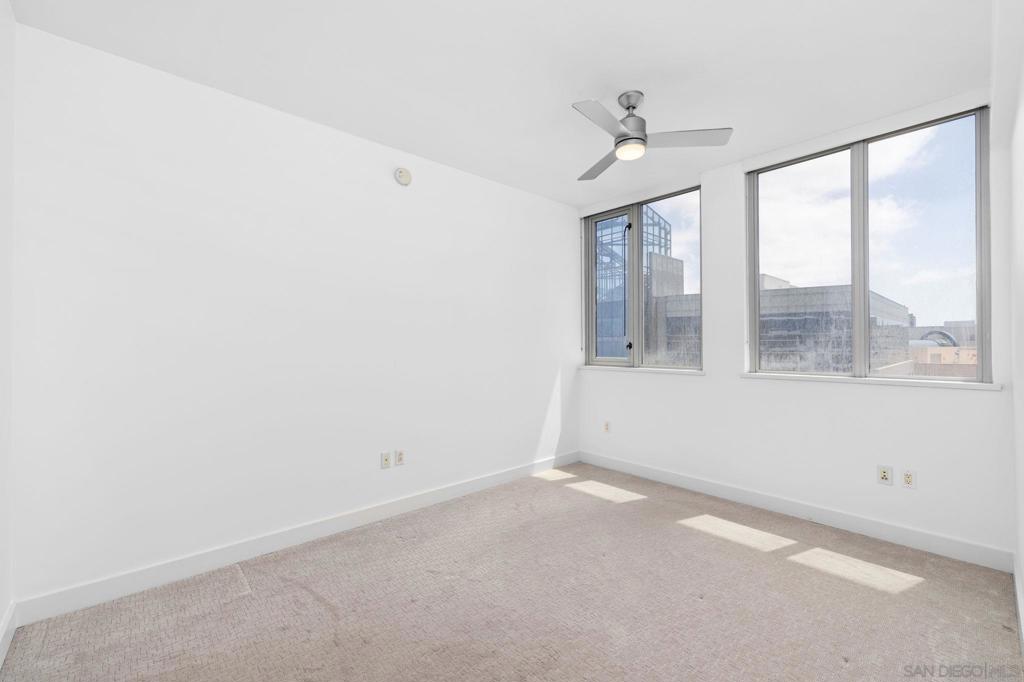 700 W E Street 2905 Property Photo 17