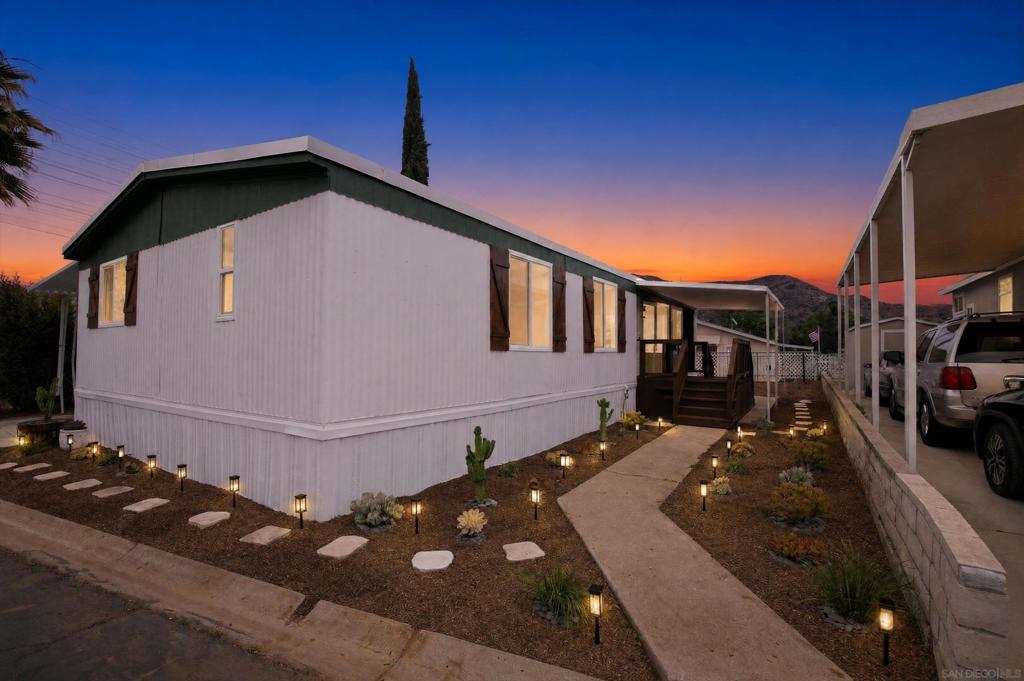 10880 Ca-67 6 Property Photo 1