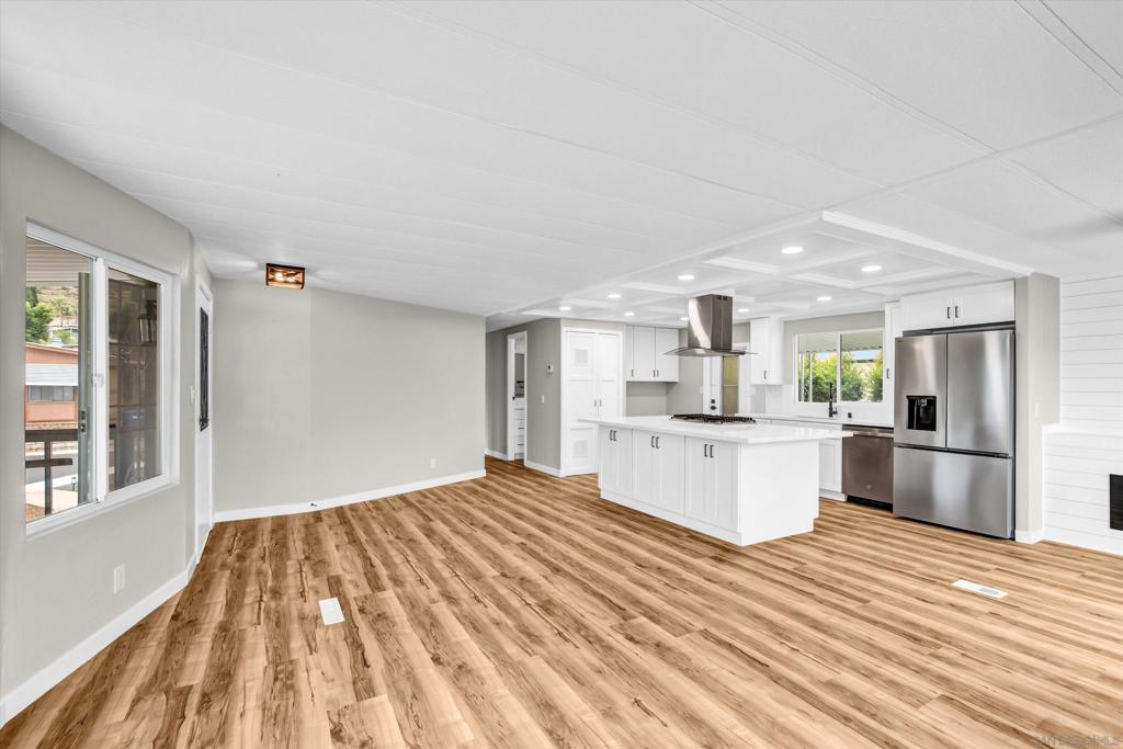 10880 Ca-67 6 Property Photo 11