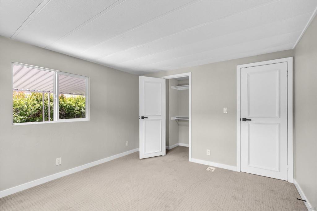 10880 Ca-67 6 Property Photo 16