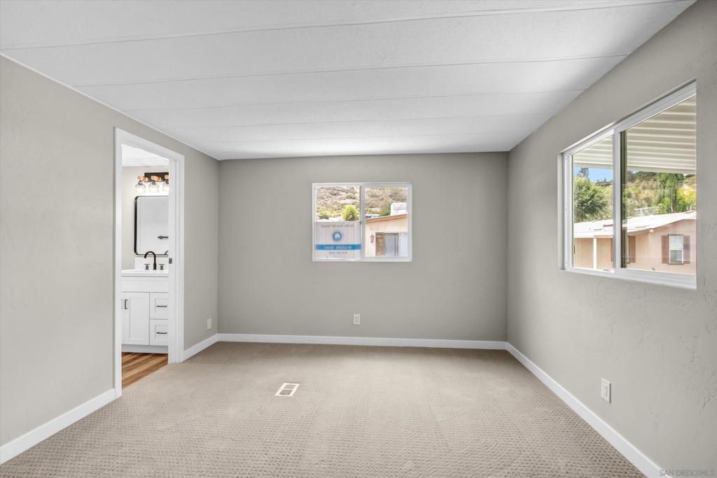 10880 Ca-67 6 Property Photo 17