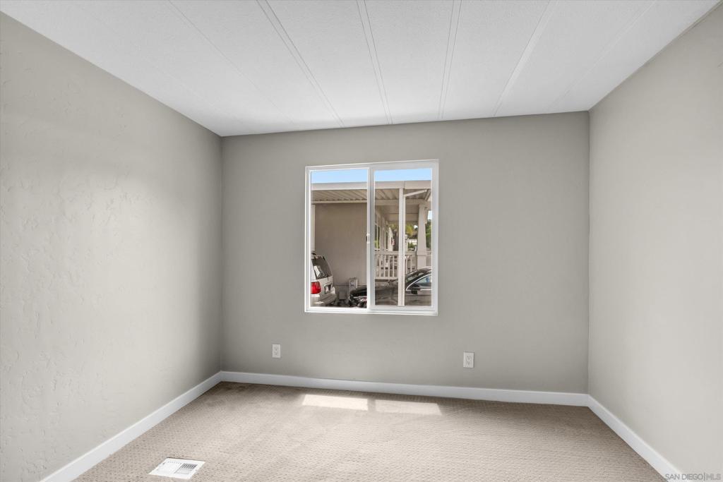 10880 Ca-67 6 Property Photo 22