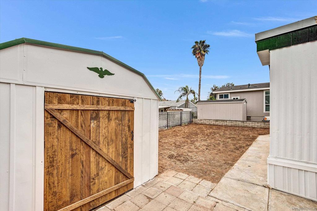10880 Ca-67 6 Property Photo 29
