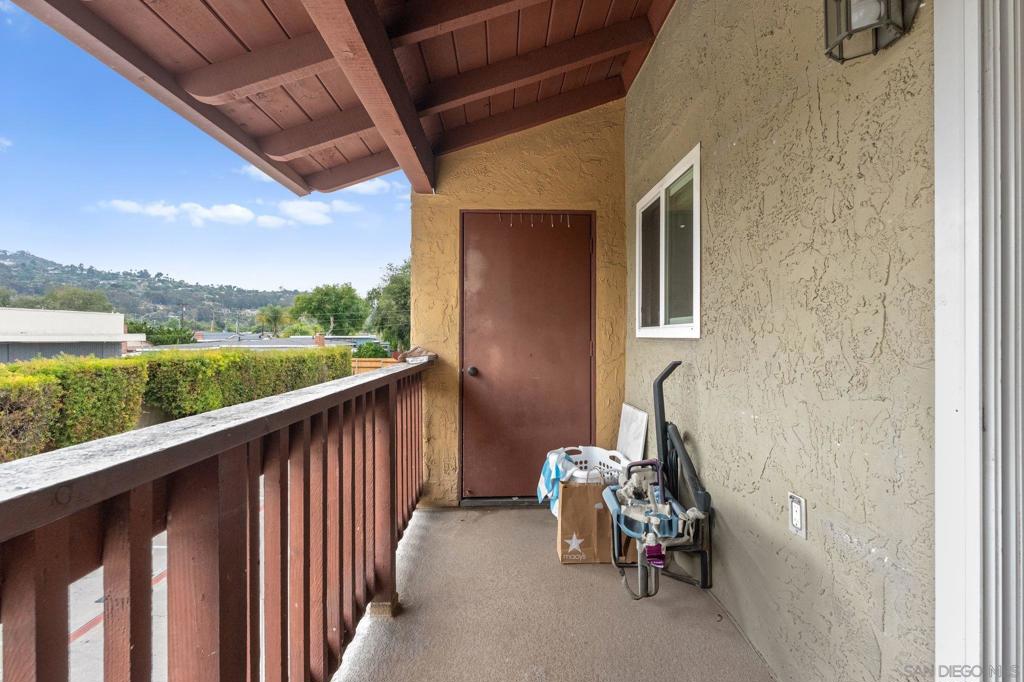 1000 Estes St 31 Property Photo 3