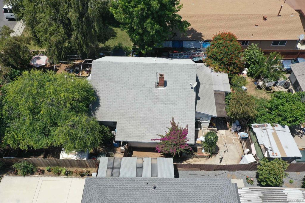 926 28 E 2nd Ave Property Photo 4
