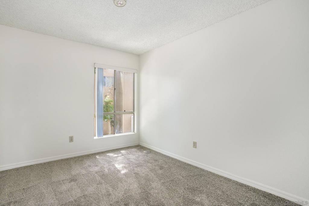 10331 Lindley Ave 266 Property Photo 14