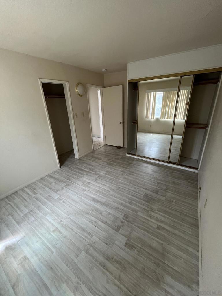 3577 85 Landis St. Property Photo 6