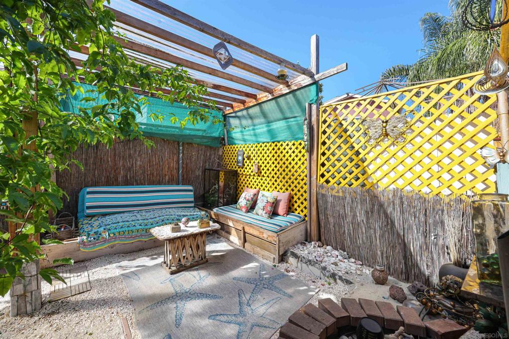 4147 San Miguel Ave Property Photo 8