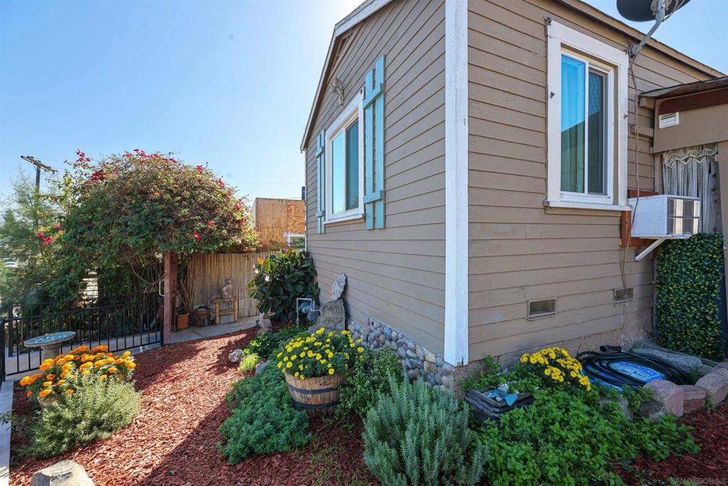 4147 San Miguel Ave Property Photo 12