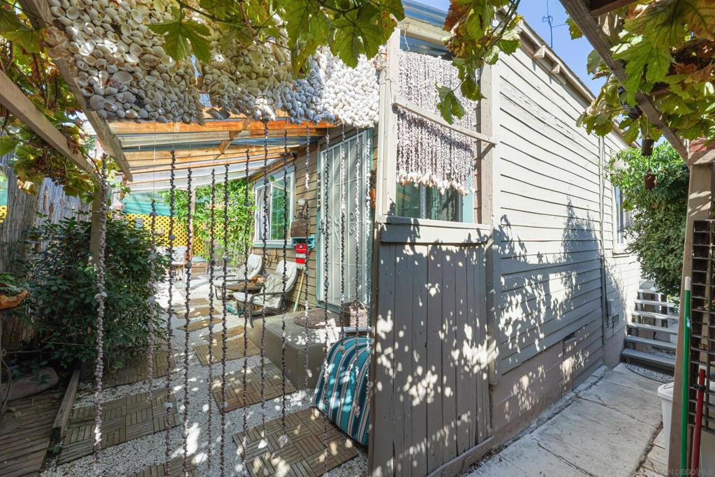 4147 San Miguel Ave Property Photo 13