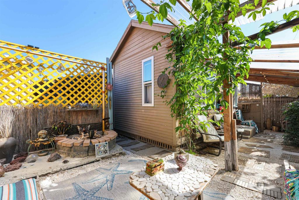 4147 San Miguel Ave Property Photo 14