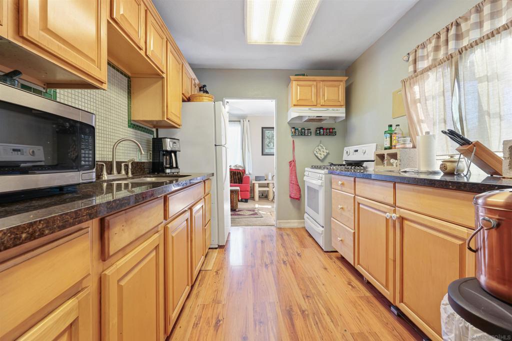 4147 San Miguel Ave Property Photo 17