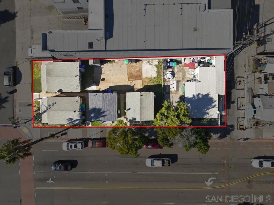 1028 Cesar E Chavez Pkwy Property Photo 3