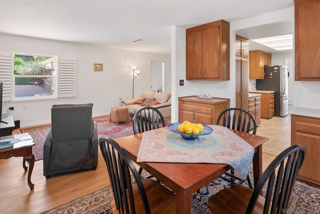 12118 Obispo Property Photo 31