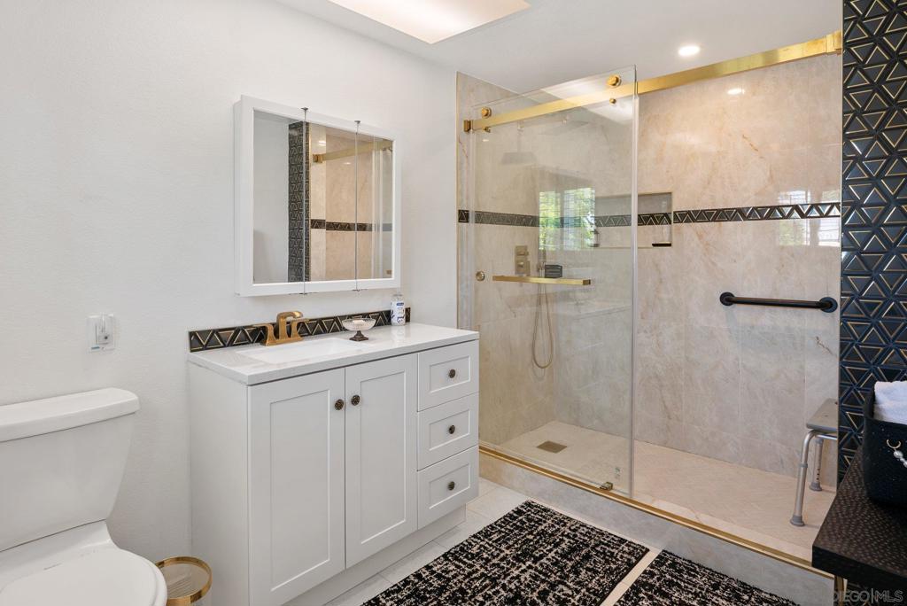 12118 Obispo Property Photo 41