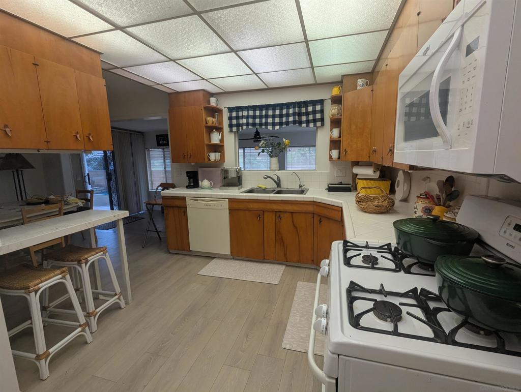 1181 W Mayberry W Property Photo 21
