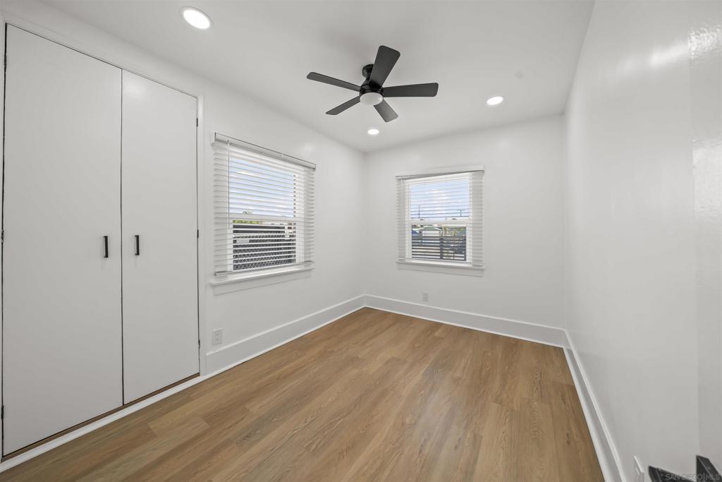 4319 4323 Landis Property Photo 17