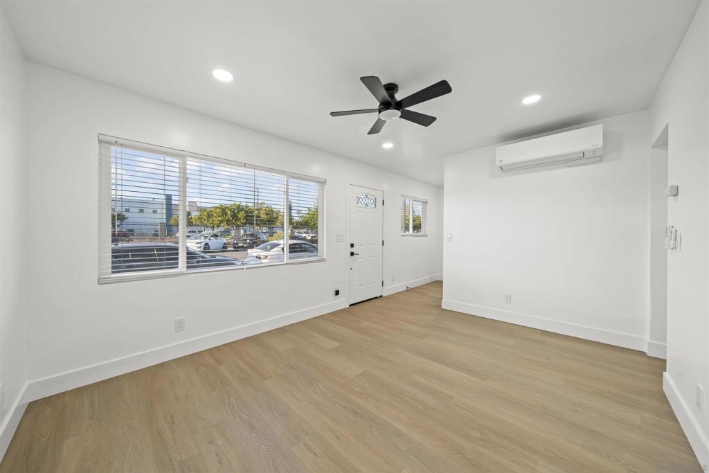 4319 4323 Landis Property Photo 34