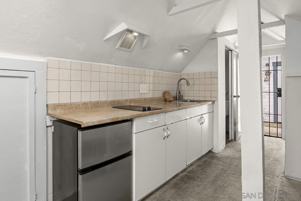 4854 Del Mar Avenue Property Photo 29