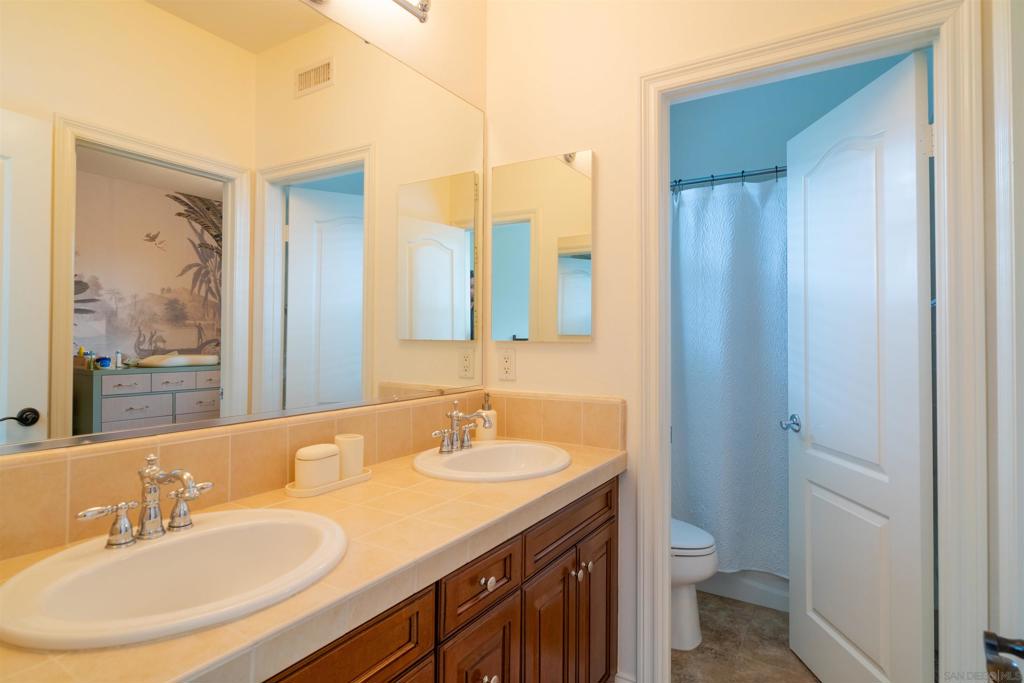 15541 Pinehurst Pl. Property Photo 36