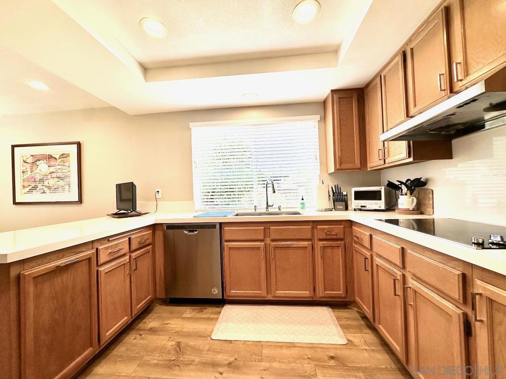 13242 Courtland Terrace Property Photo 8