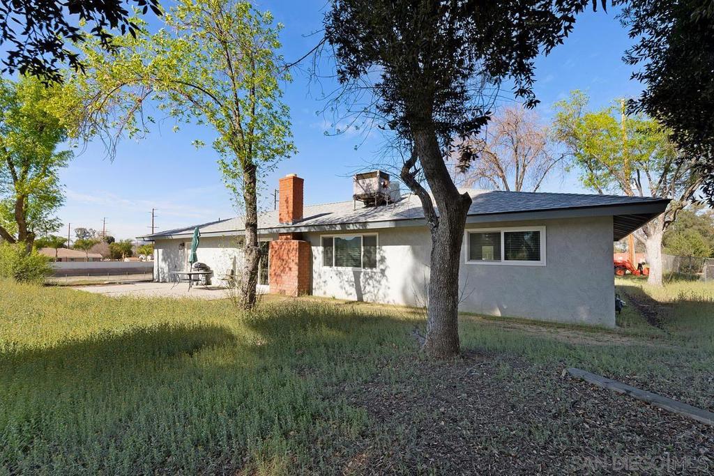 24567 Adams Ave Property Photo 32