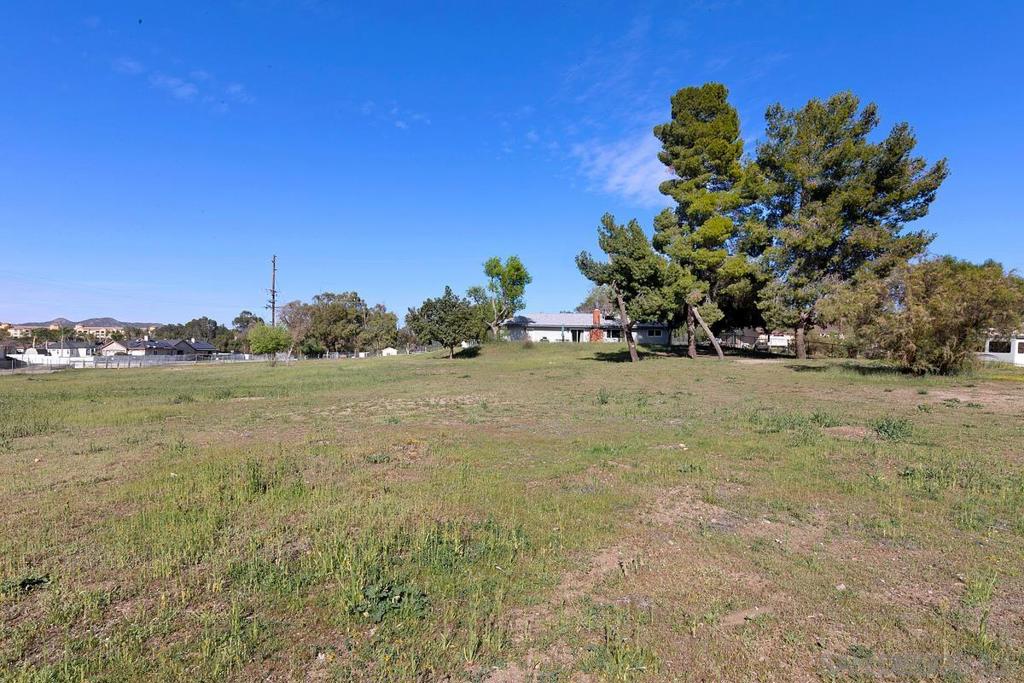 24567 Adams Ave Property Photo 37