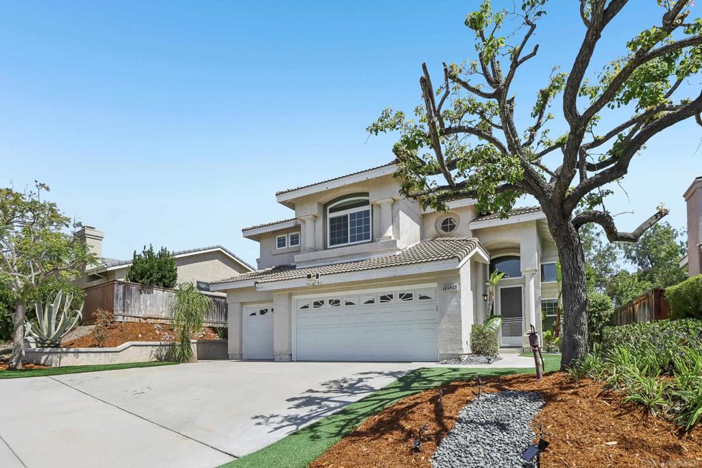 13526 Esprit Property Photo 1