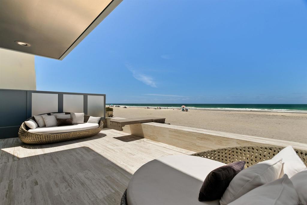 2606 Ocean Front Property Photo 3