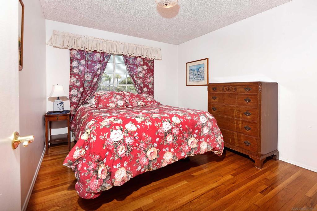 3152 Governor Drive Property Photo 18
