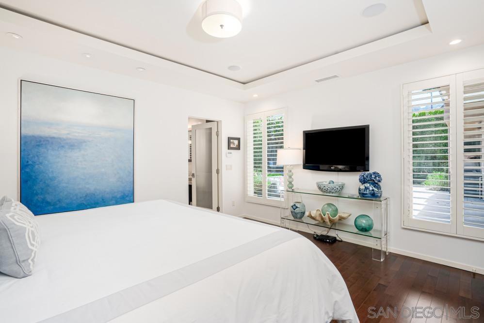 7967 Paseo Del Ocaso Property Photo 8