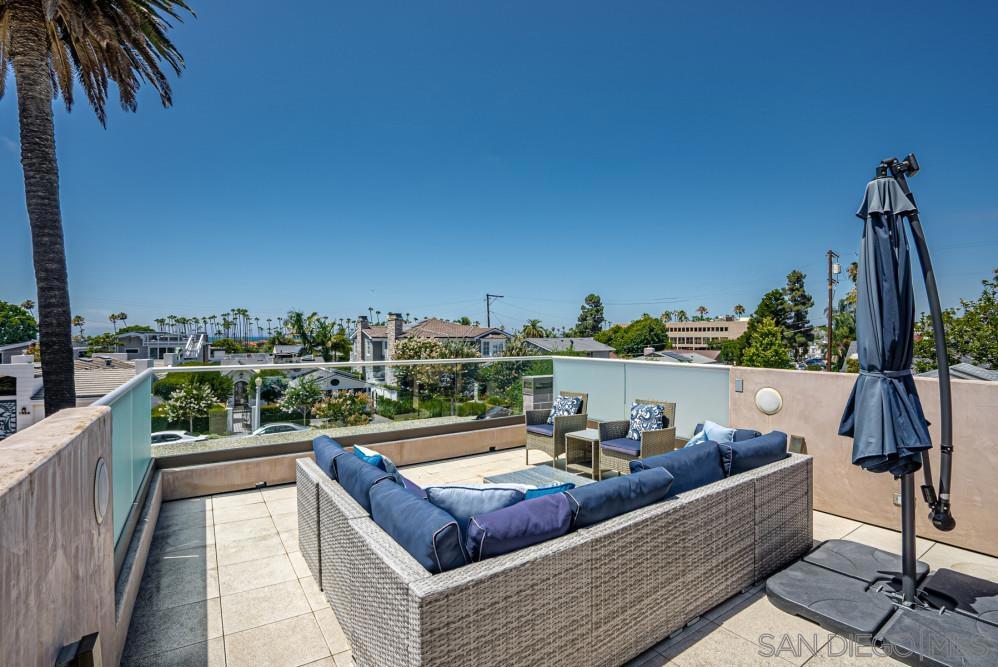 7967 Paseo Del Ocaso Property Photo 28