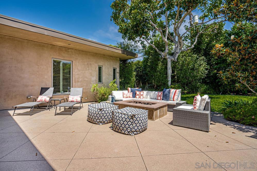 7967 Paseo Del Ocaso Property Photo 30