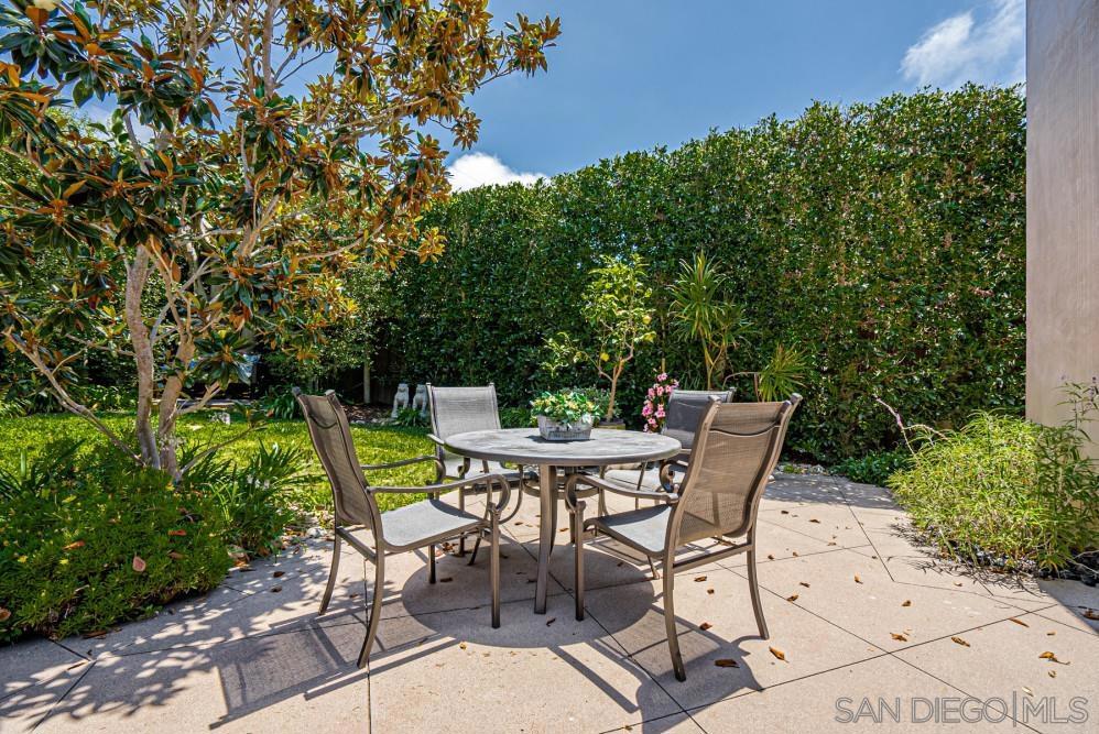7967 Paseo Del Ocaso Property Photo 32