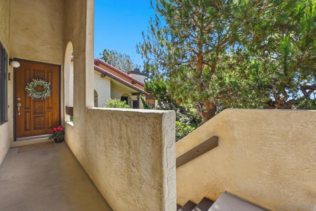 13768 Ruette Le Parc C Property Photo 5