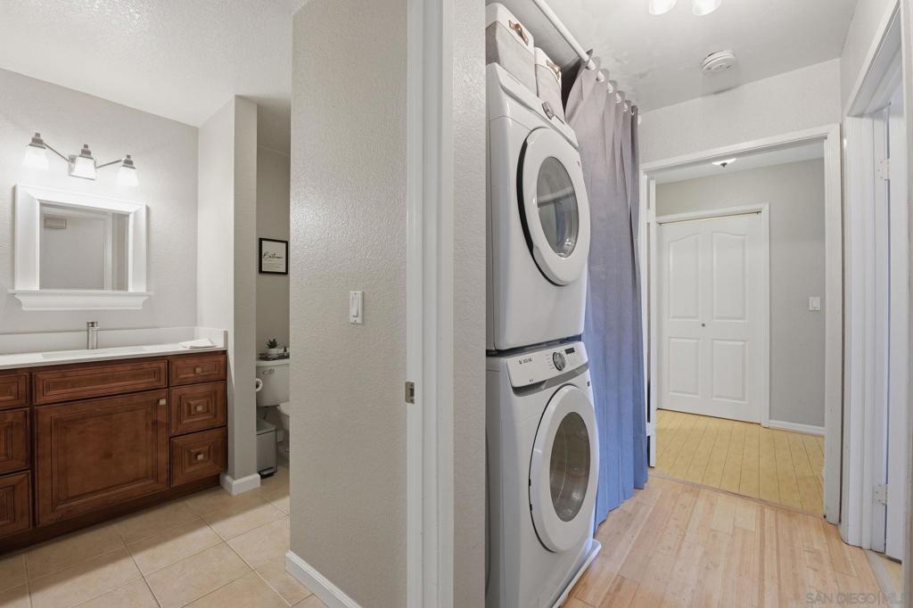 13768 Ruette Le Parc C Property Photo 7